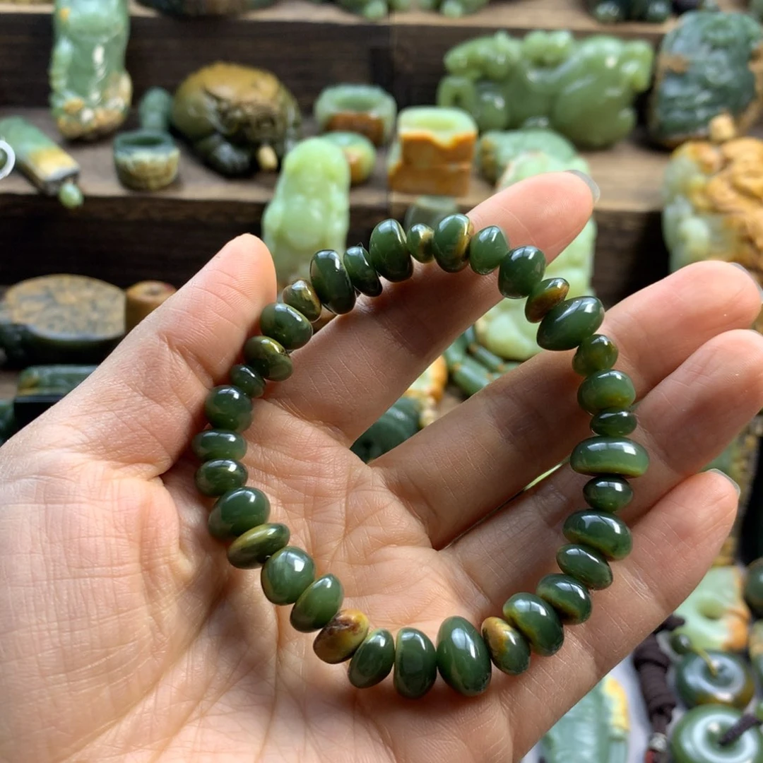 未镶嵌岫岩河磨玉（透闪石质玉）珠宝奇石