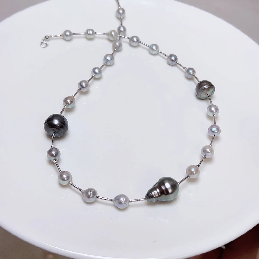 海水珍珠颈饰18K金镶嵌六*月