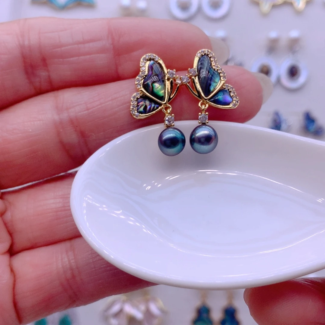 淡水珍珠合金耳饰