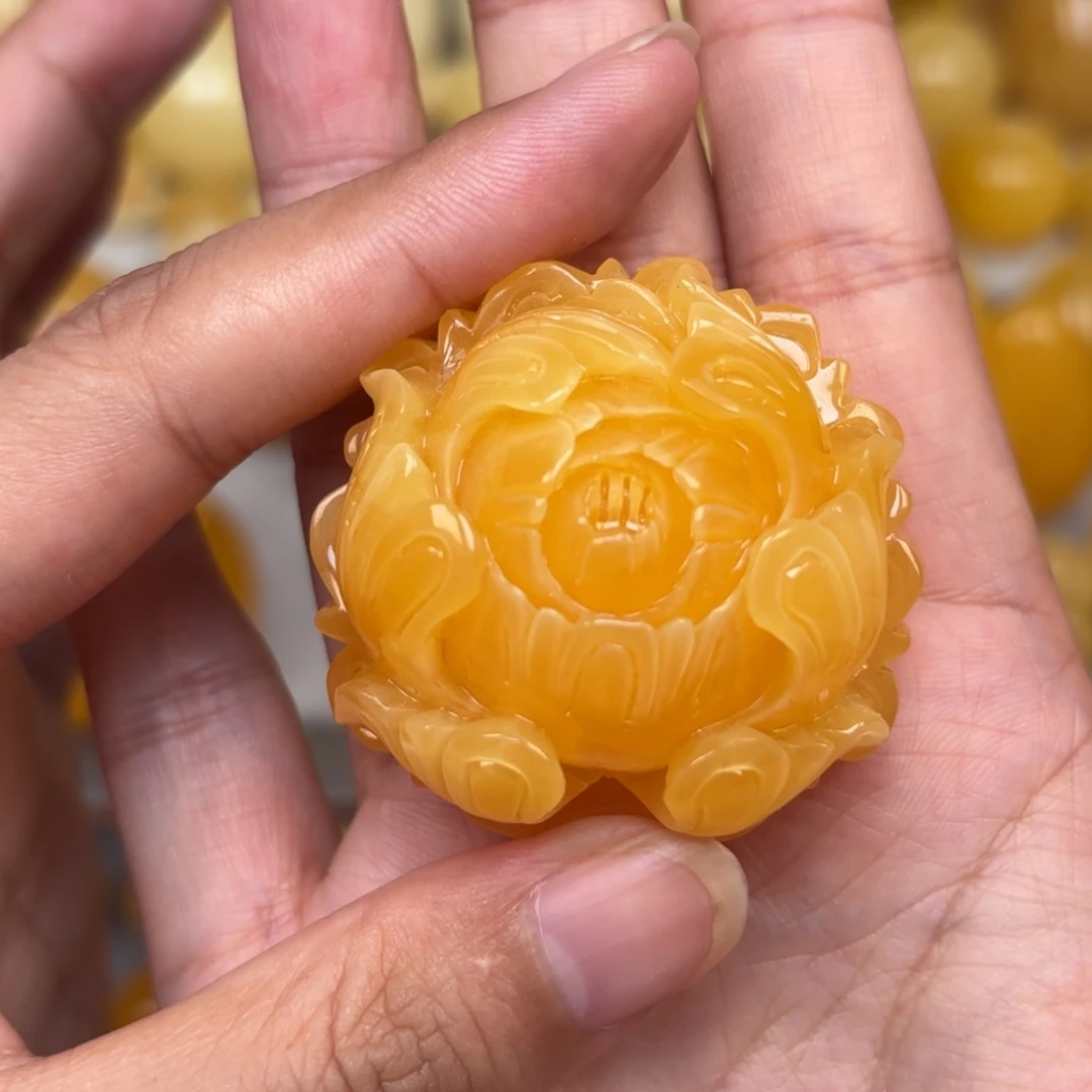未镶嵌颈饰琥珀蜜蜡