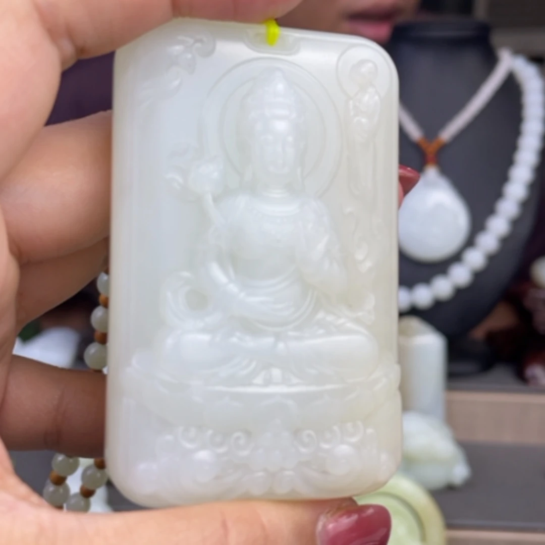 【闪购商品】颈饰未镶嵌和田玉M****材