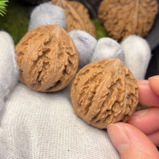 把件文玩核桃秦岭核桃8