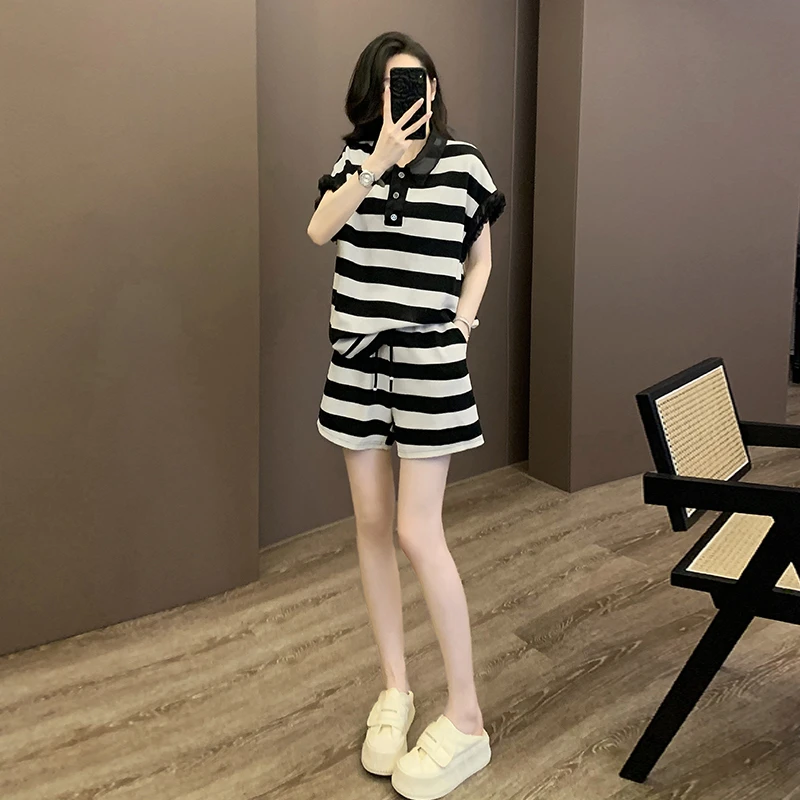 2025夏季欧货条纹休闲运动套装女时尚减龄显瘦短袖休闲短裤套装