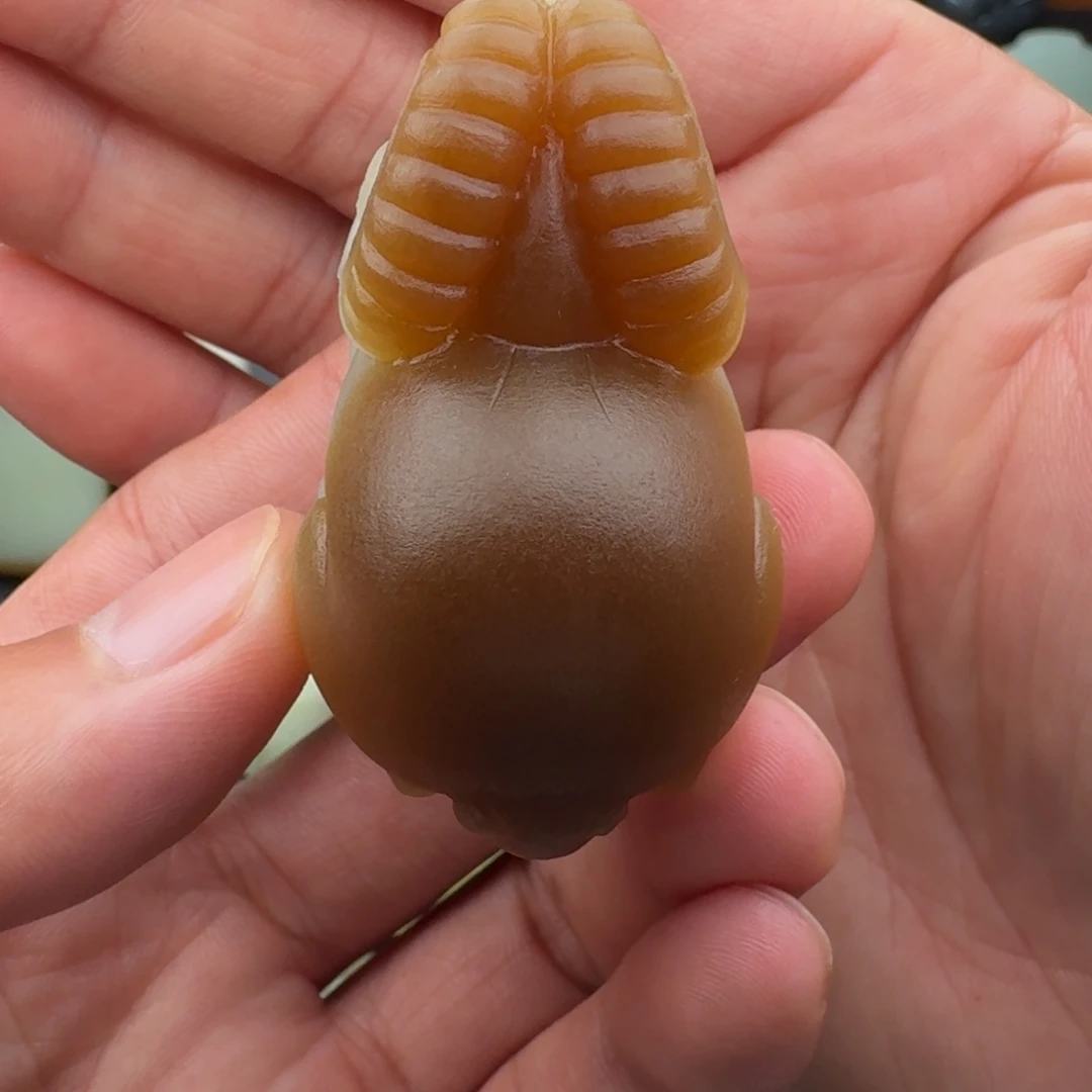 改***变和田玉未镶嵌颈饰