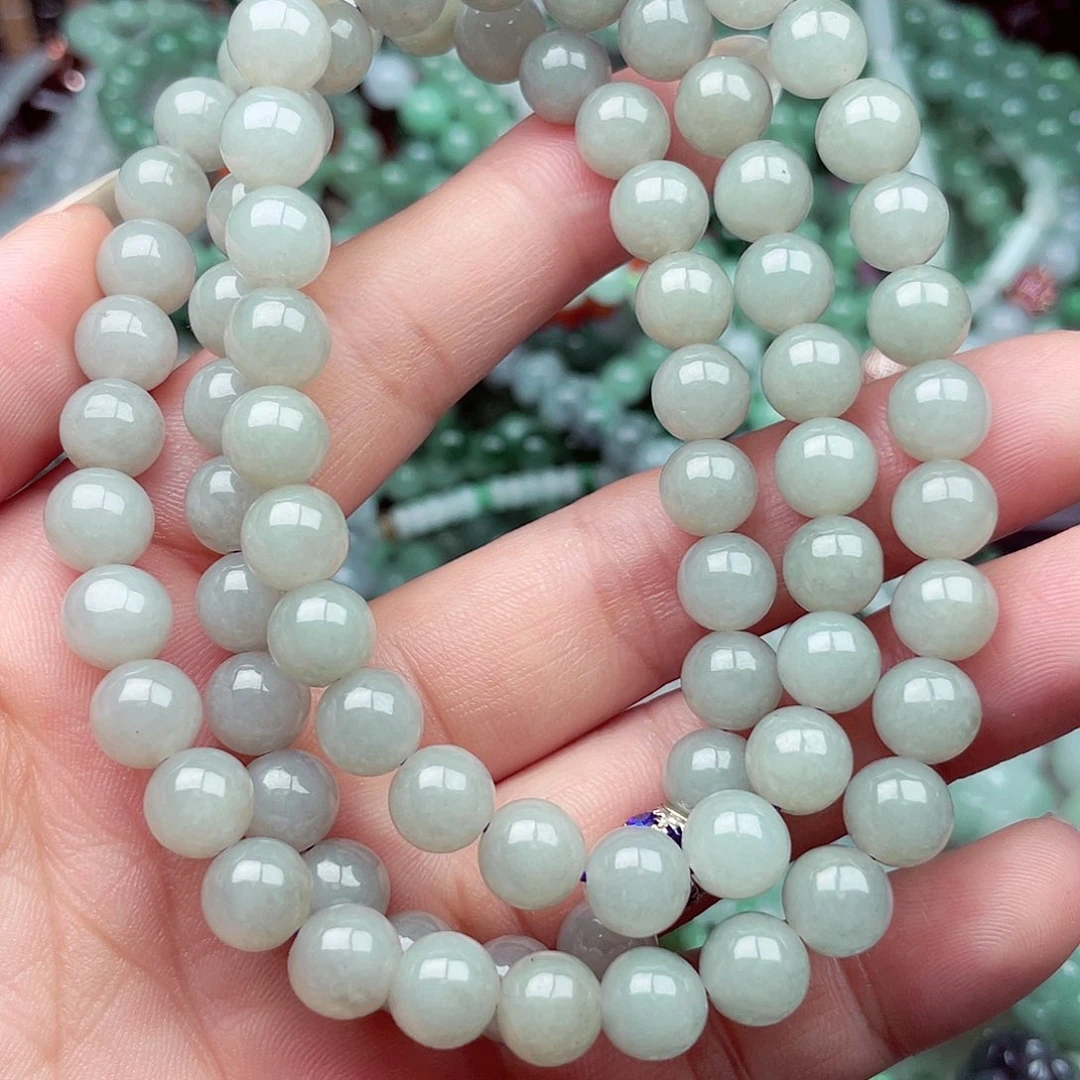 星***雨翡翠未镶嵌颈饰翡翠