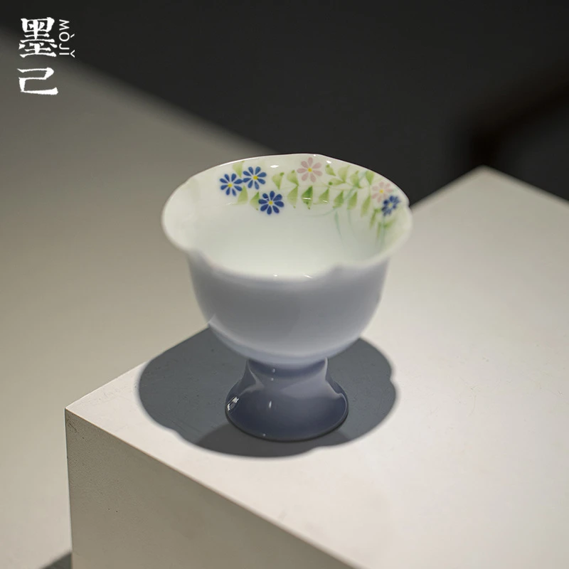 当代 墨己晴山蓝手绘野菊赋仿宋高足花口茶杯功夫茶具家用主人杯