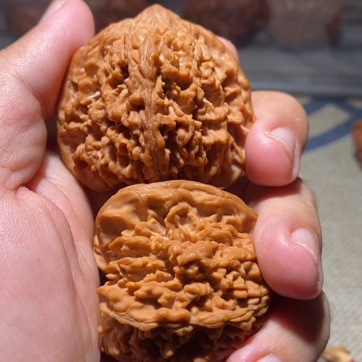 皛***友吊坠文玩核桃核桃