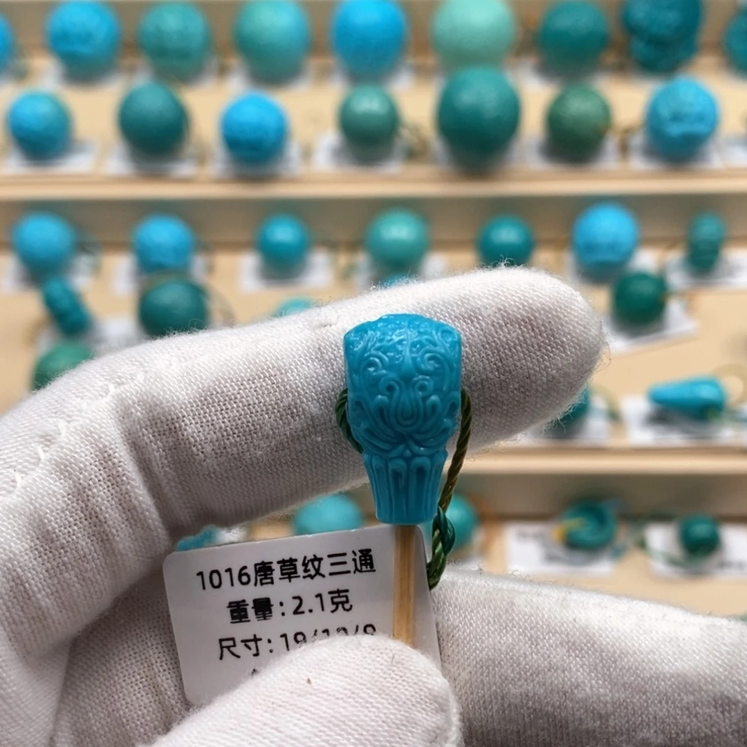 绿松石未镶嵌精品高瓷绿松石哦