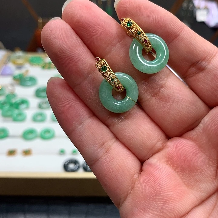 翡翠未镶嵌耳饰天然翡翠