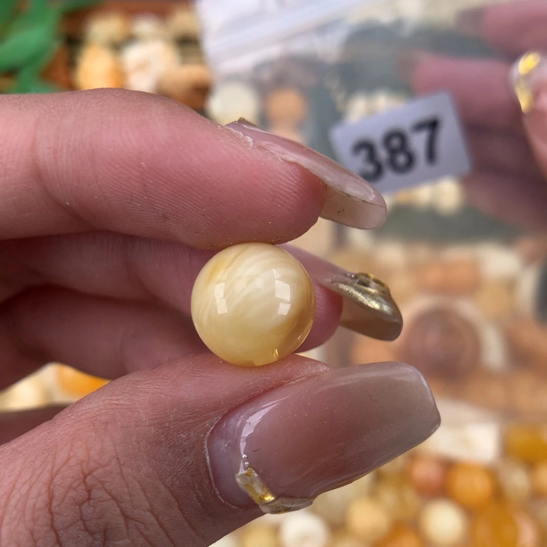 琥珀珠宝奇石未镶嵌11.3