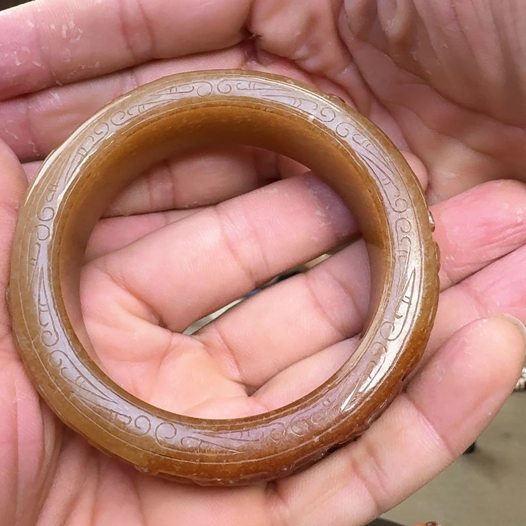 和田玉颈饰未镶嵌乡***哥