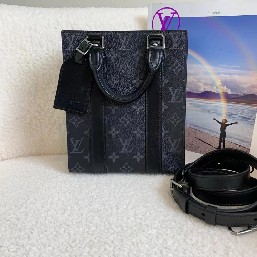 99新 LouisVuitton/路易威登 壹臻/黑老花sac plat琴谱包37105357