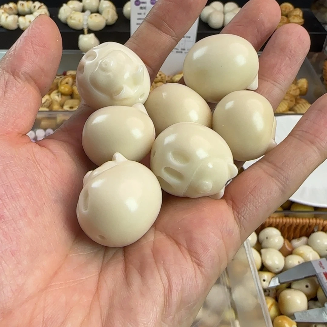 暖***暖菩提根/象牙果手串微瑕大尺9颗