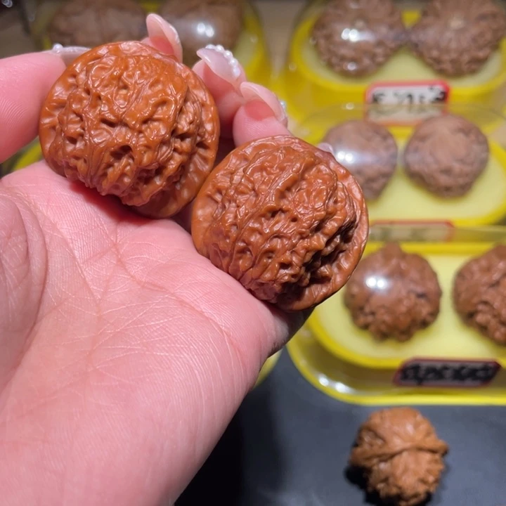 吊坠文玩核桃37血麒麟