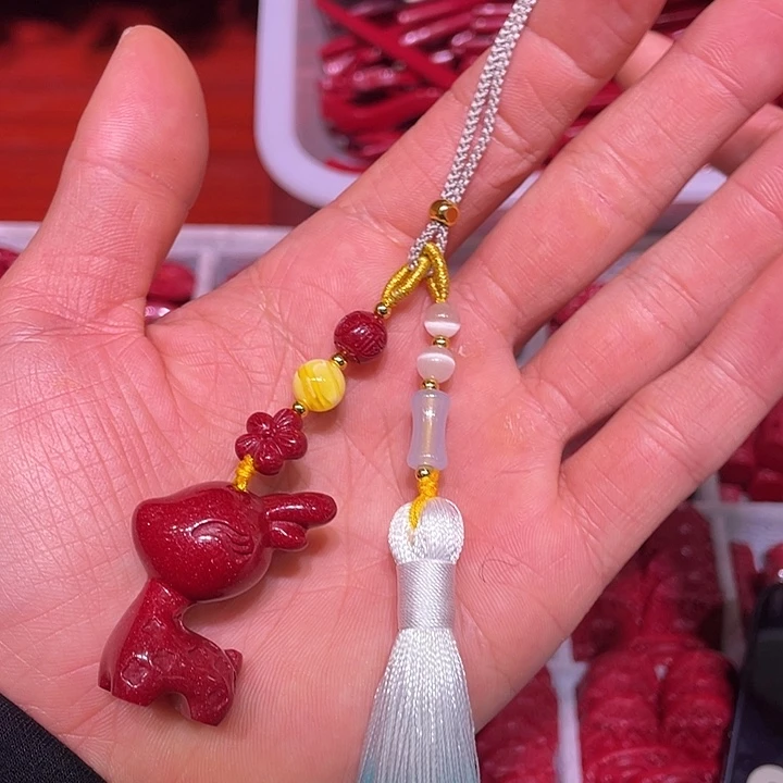 天然辰砂紫金砂小鹿挂件