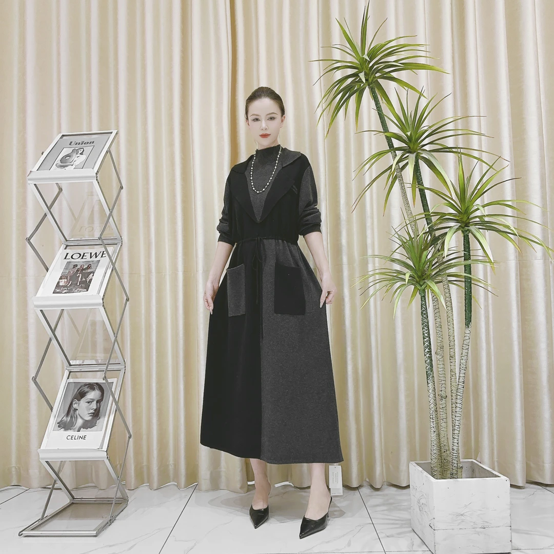 9950层次感假两件深灰黑设计感拼接显瘦时尚气质连衣裙