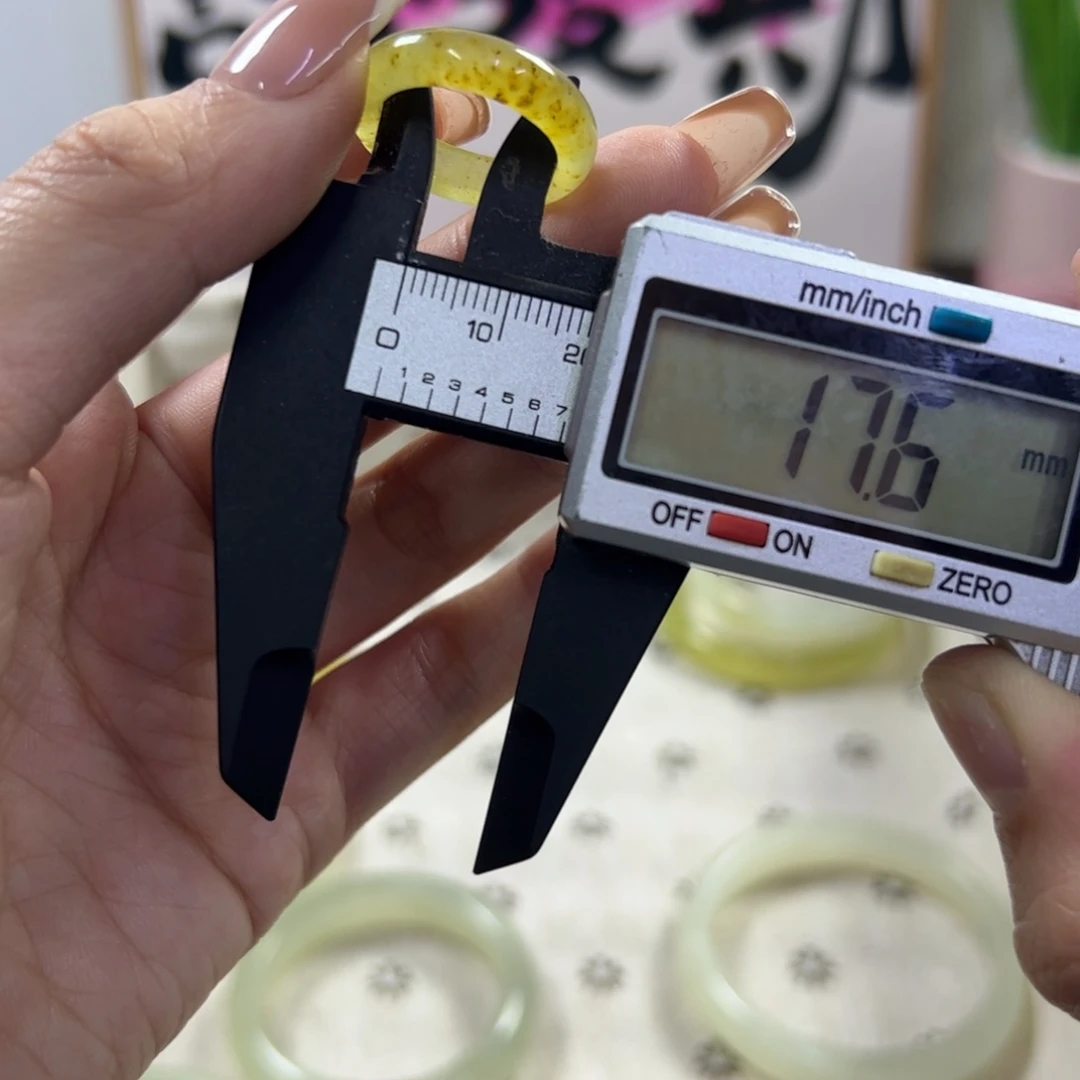 蛇纹石玉手镯未镶嵌732