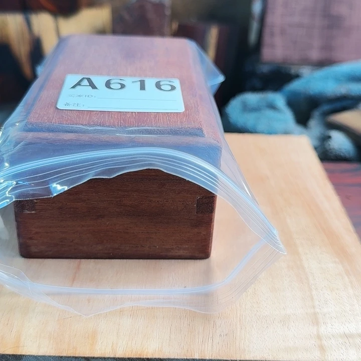 木戒****红棉花盒子616一物一拍