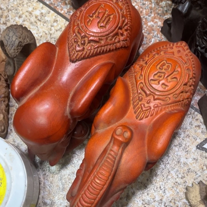 花梨木类忠**耿………….