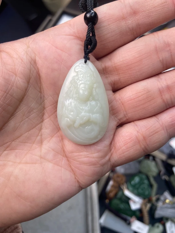 和田玉观音吊坠男女款