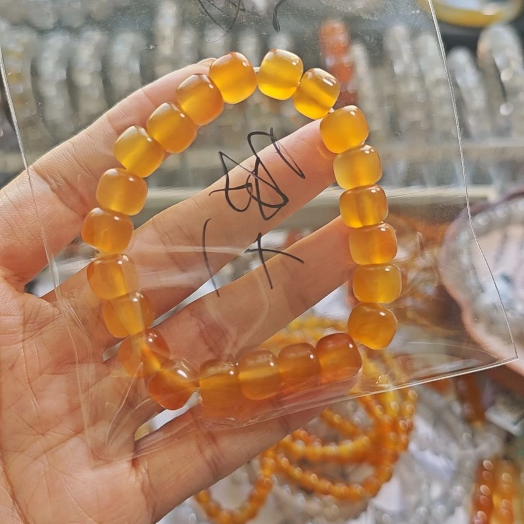 敏***敏玛瑙/玉髓未镶嵌手串