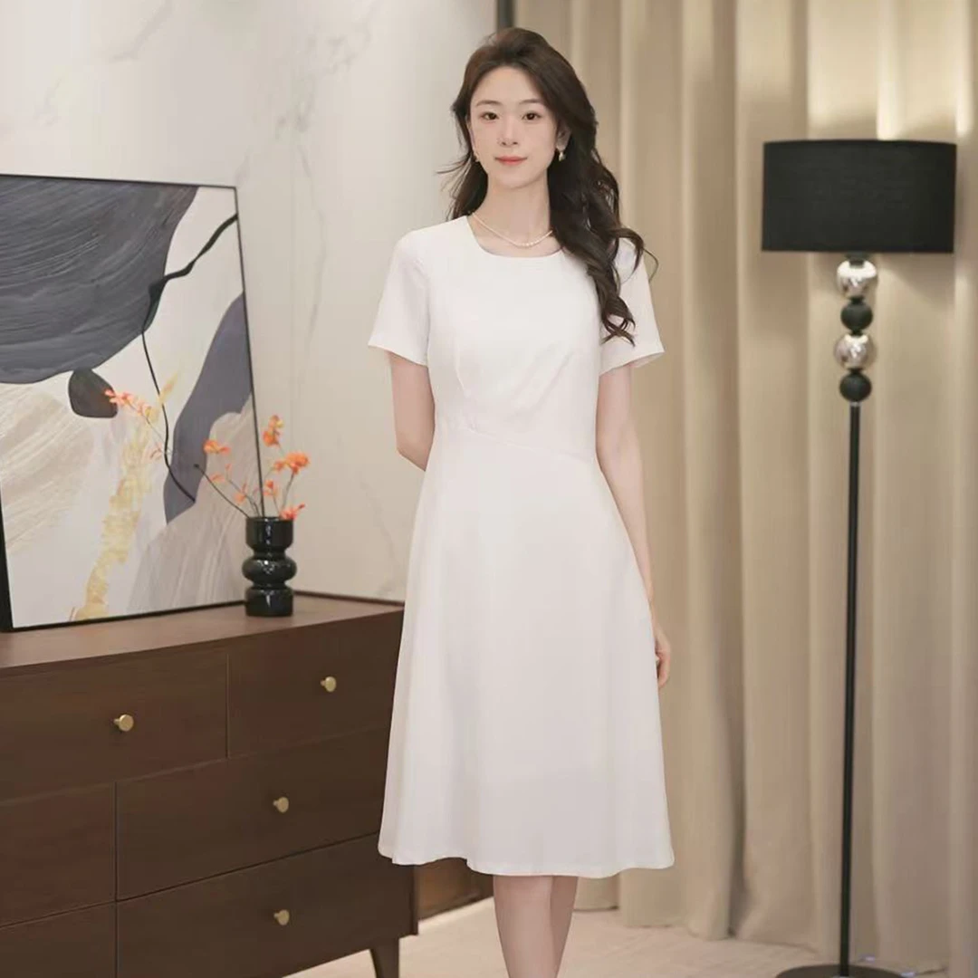 明日有雨|显瘦连衣裙纯色女士藏肉简约连衣裙设计感简约春日C2511