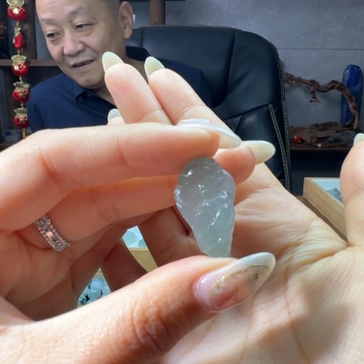 广***购定制翡翠未镶嵌天使