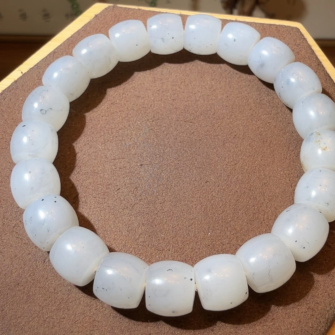和田玉未镶嵌手串