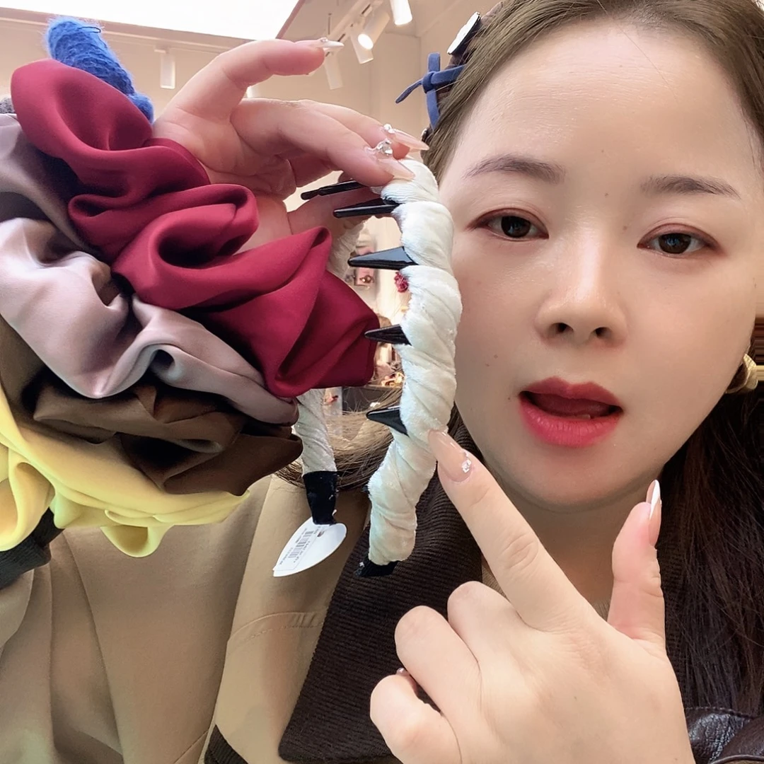 布艺铁合金白色发箍