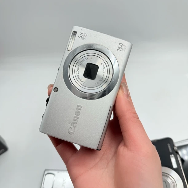 9新 Canon/佳能 十二数码 佳能A2400复古CCD包配件