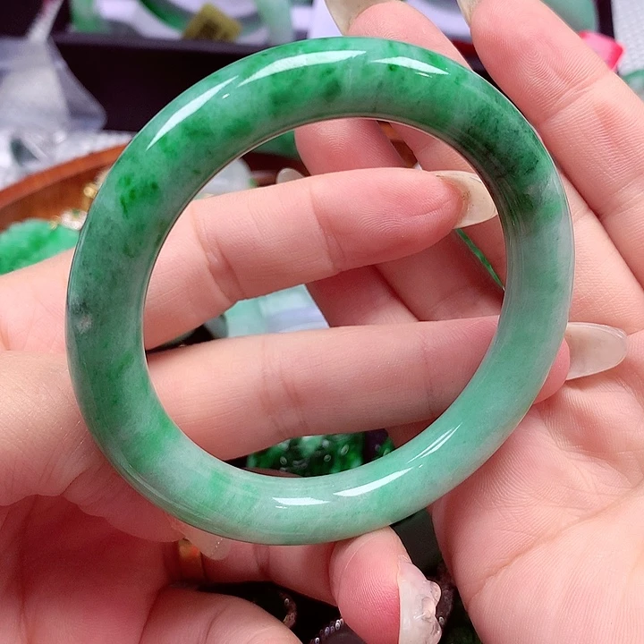 翡翠未镶嵌手镯翡翠翡翠手镯