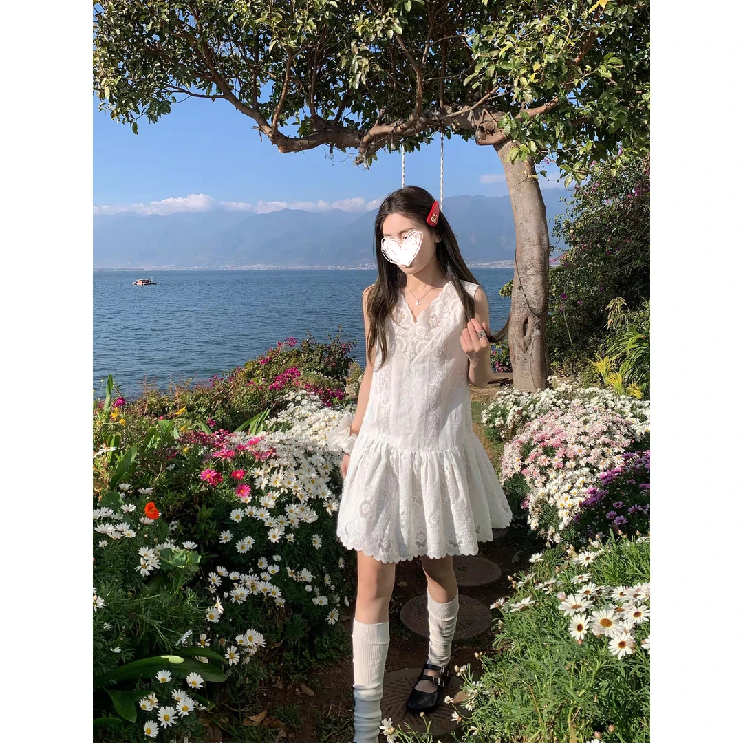 1897重工V领蕾丝无袖连衣裙夏季宽松休闲提花甜美百搭短款裙子