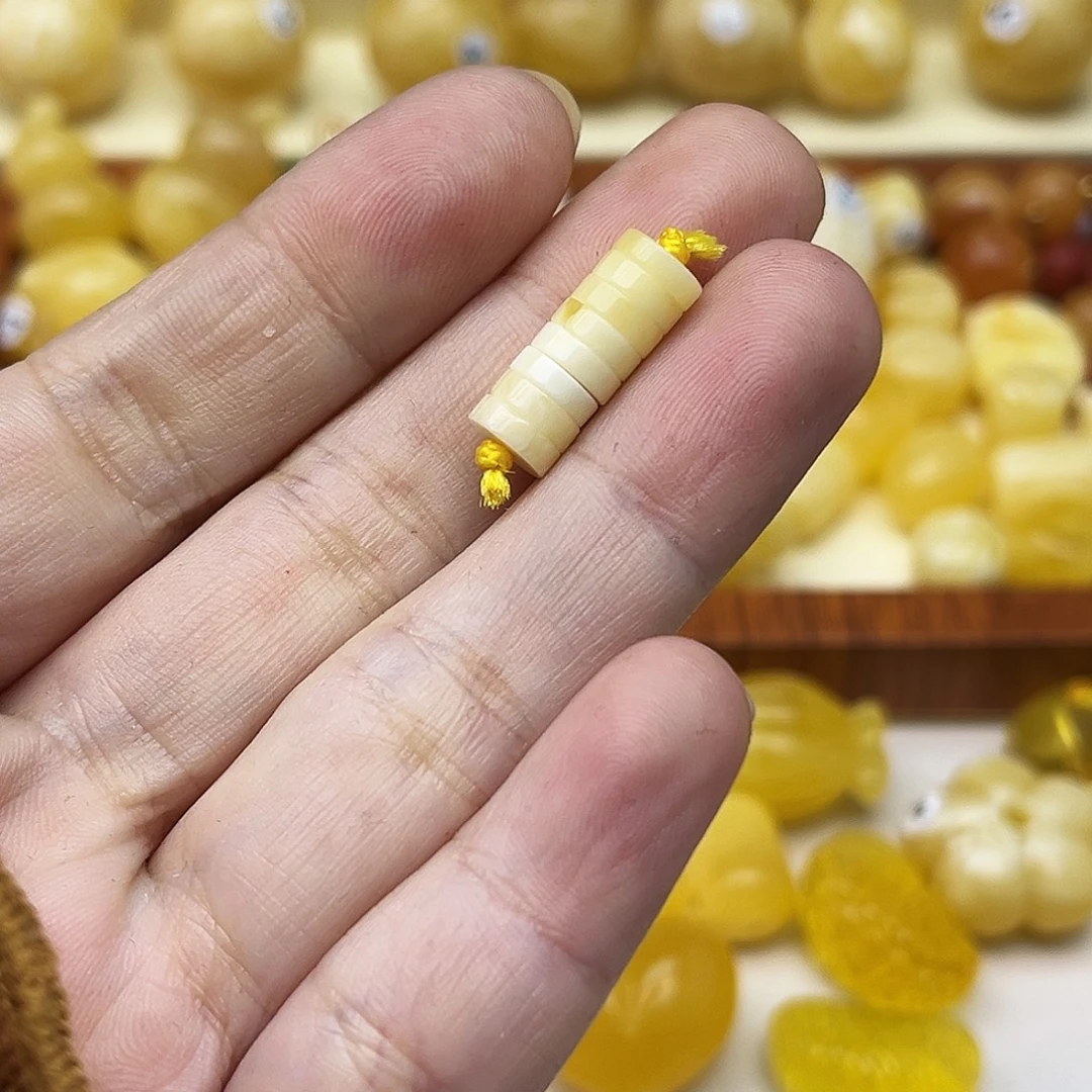 蜜蜡未镶嵌裸石天然