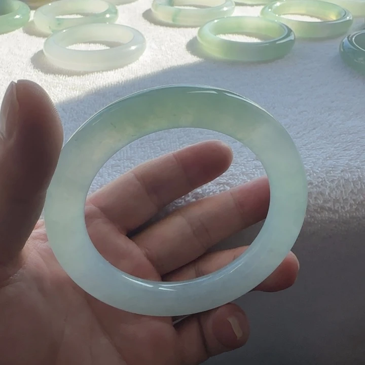 翡翠未镶嵌手镯老坑冰晴圆条