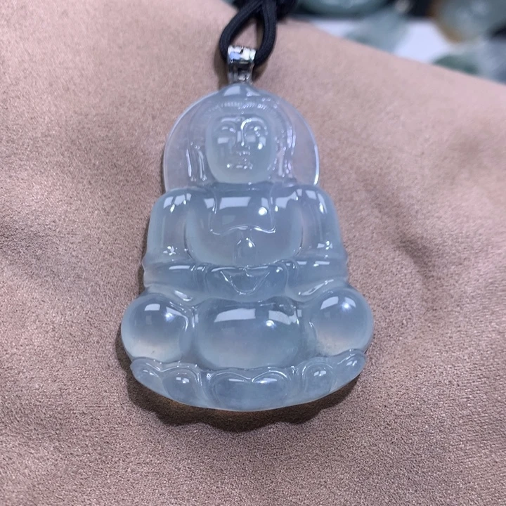 翡翠18K金镶嵌颈饰缅甸翡翠