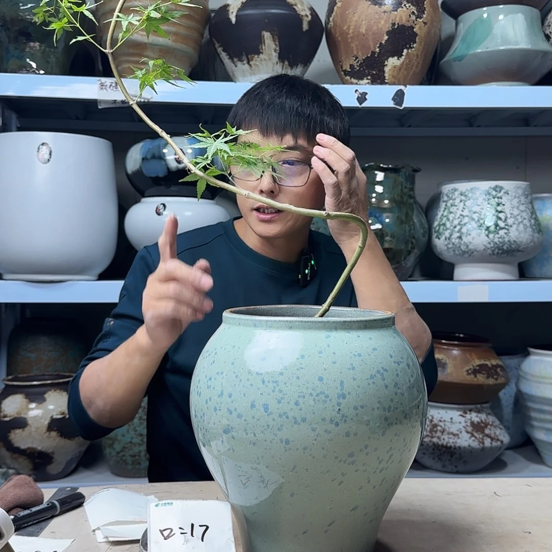 17@24 紫砂花盆尺寸