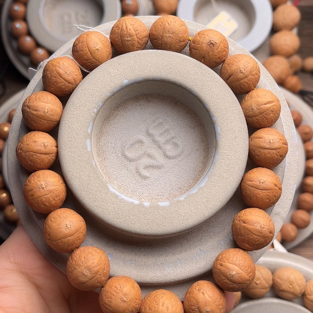 凤眼菩提手串14福利