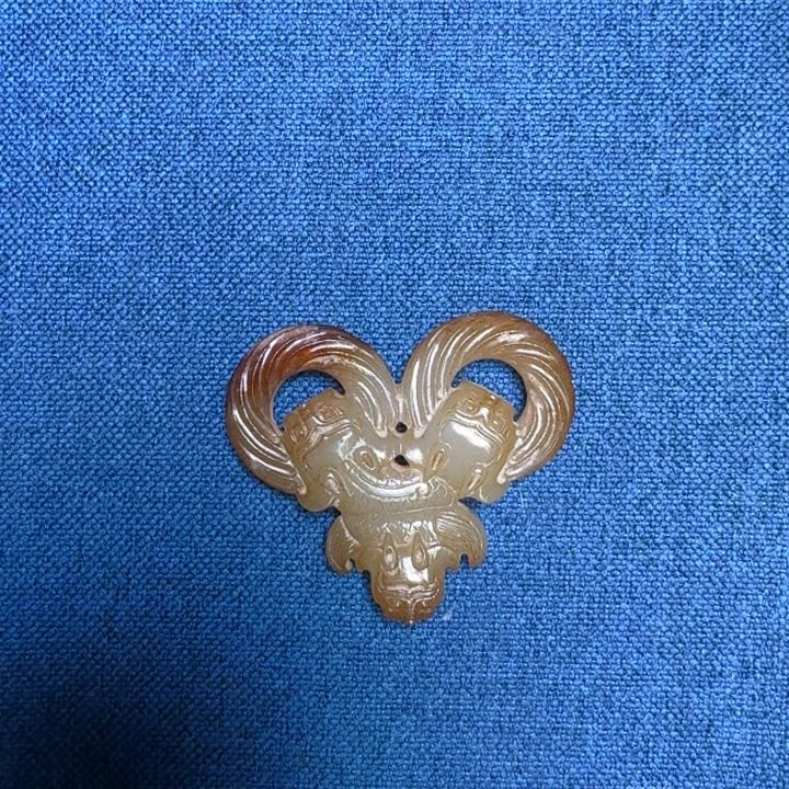 和田玉（糖玉）挂件未镶嵌