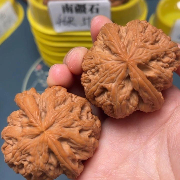 文玩核桃把件47-31525-05