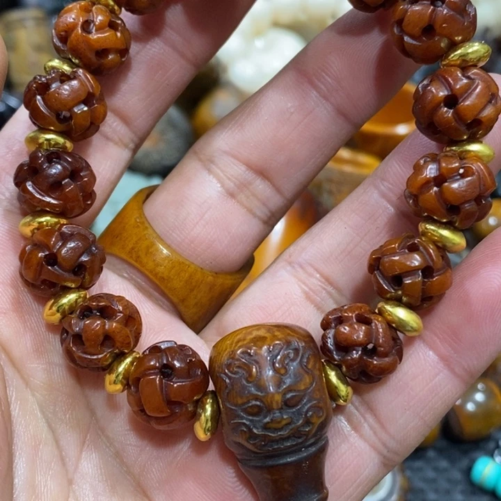 滴血莲花菩提吊坠