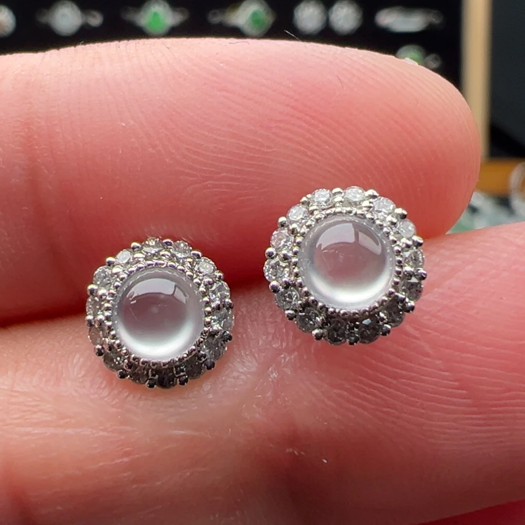 翡翠18K金镶嵌耳饰蛋面4.6