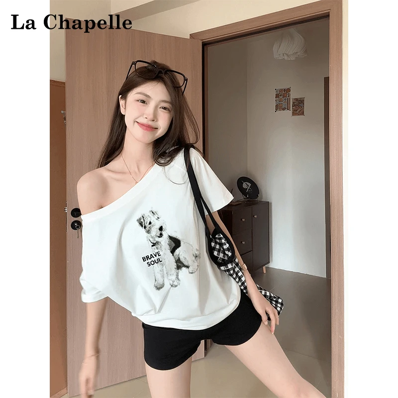 拉夏贝尔甜辣妹小狗印花斜肩短袖T恤女夏季新款露肩宽松显瘦上衣