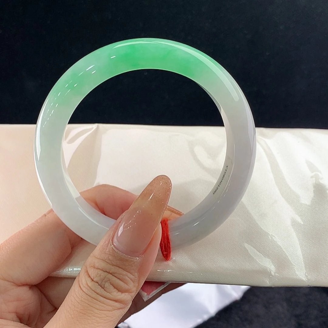 【闪购商品】未镶嵌手镯翡翠正59