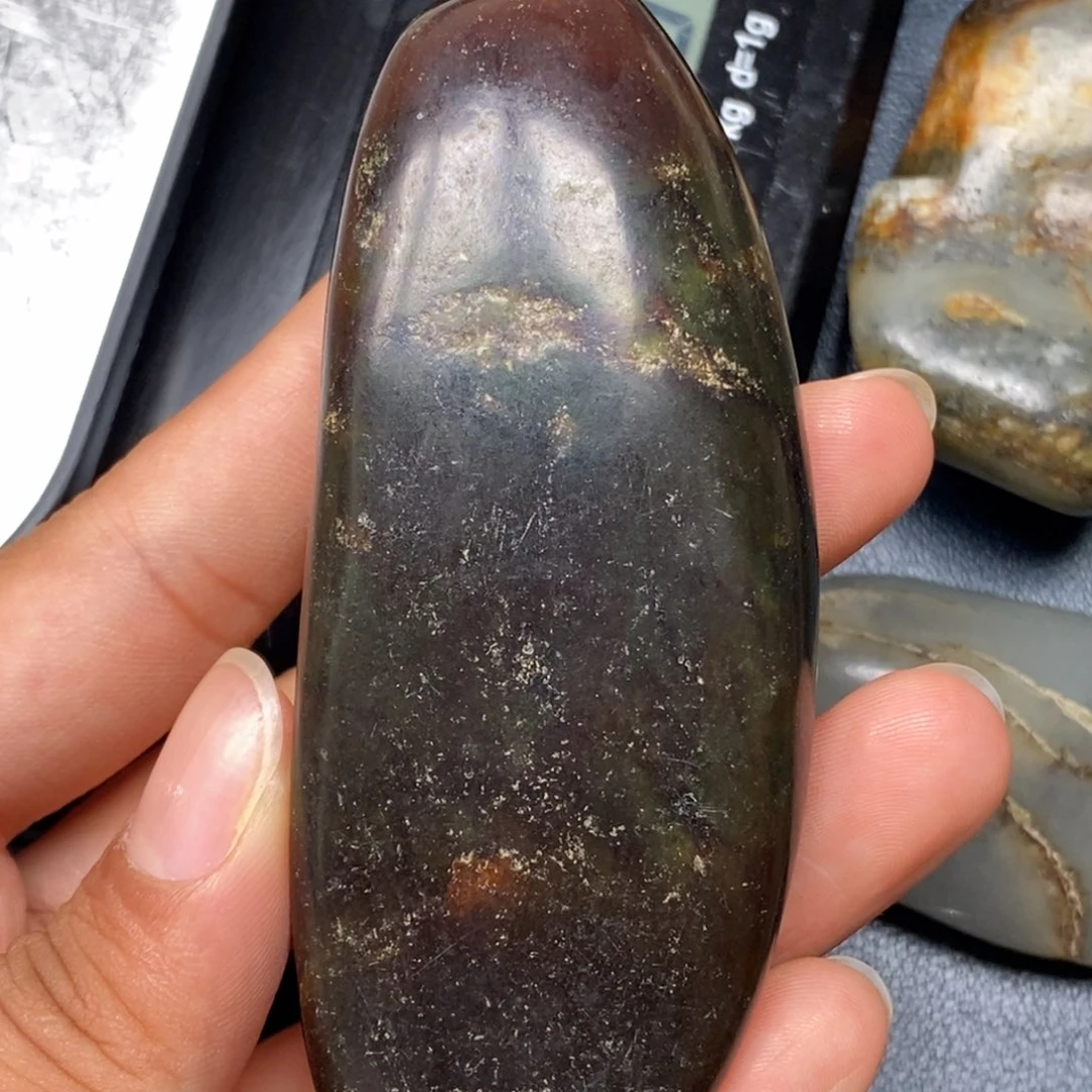 和田玉（糖玉）未镶嵌挂件