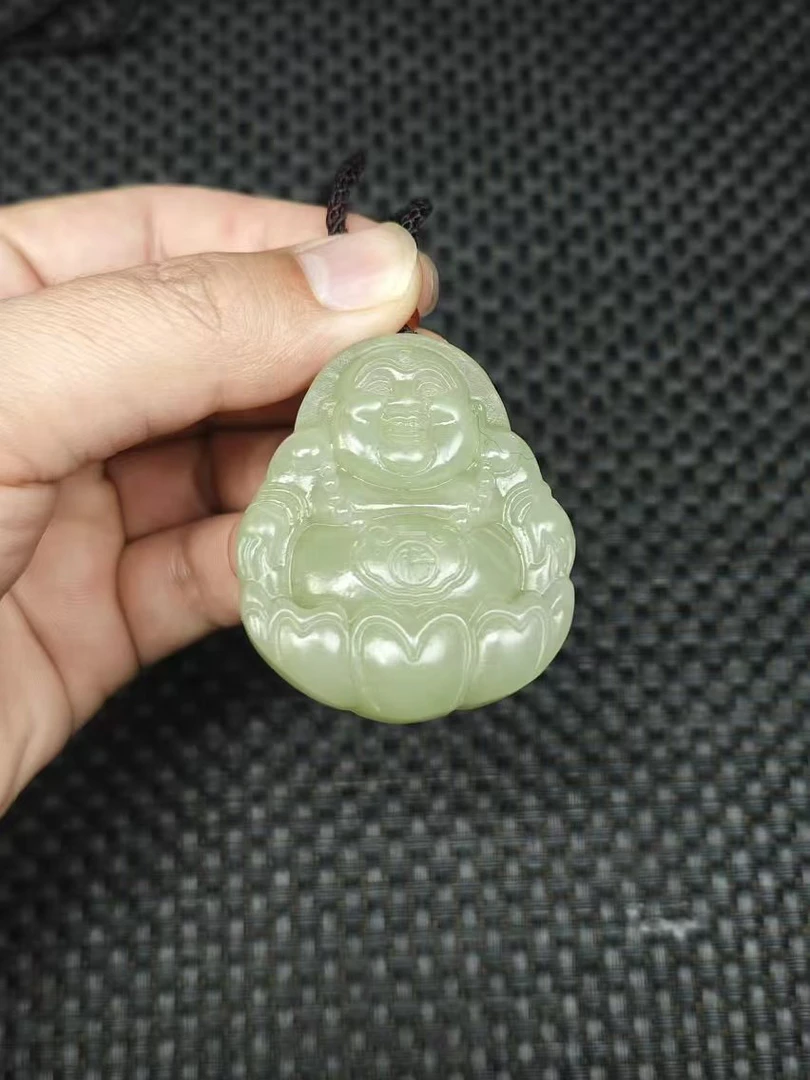 天然和田玉老料佛公吊坠油润细糯1.31清货1