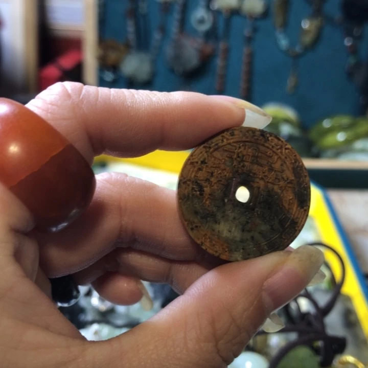 岫玉未镶嵌岫玉挂件