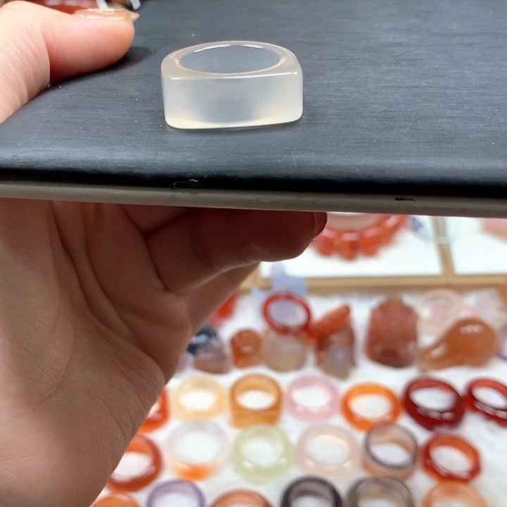 玛瑙/玉髓颈饰未镶嵌✨****?