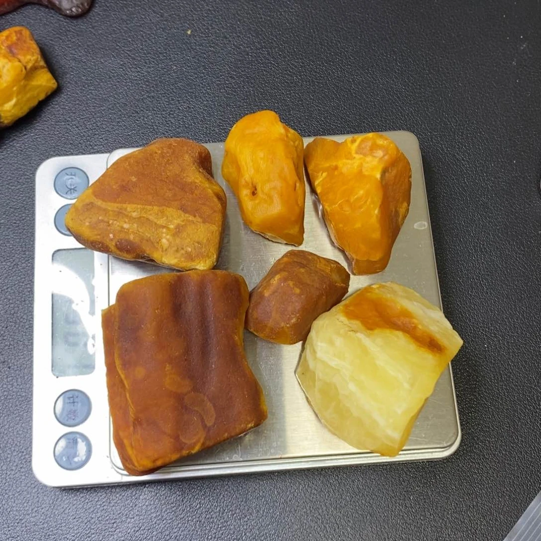 未镶嵌定制蜜蜡仁****水胖