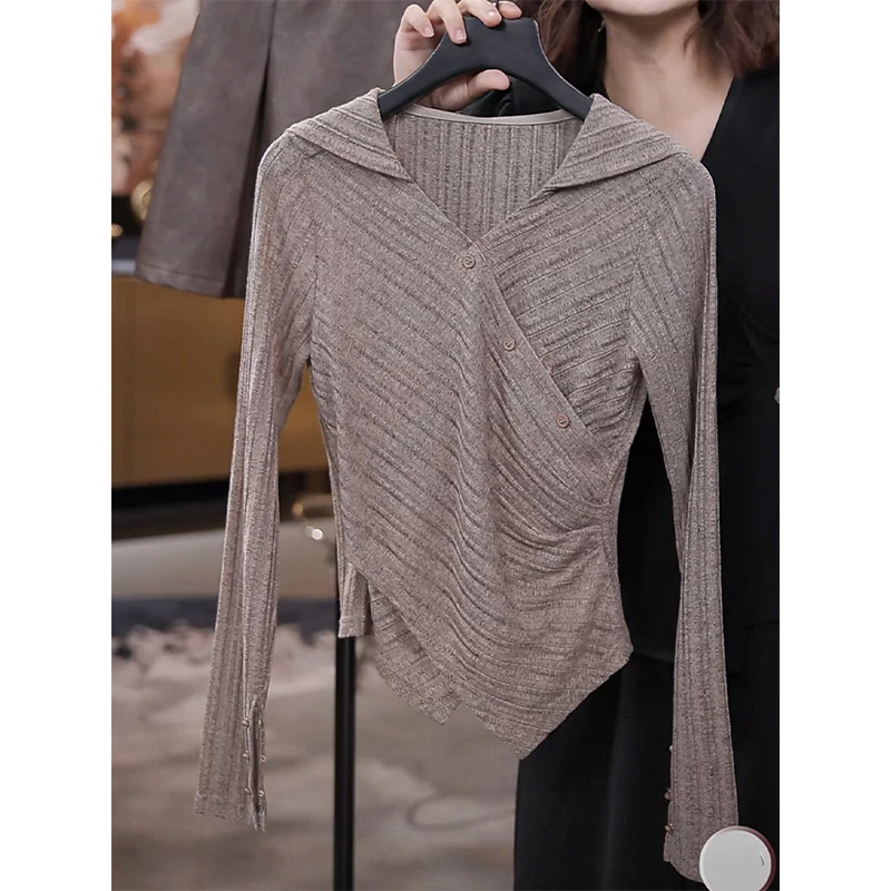 不规则交叉V领连帽t恤女2025早秋季新款内搭打底衫小众减龄上衣潮