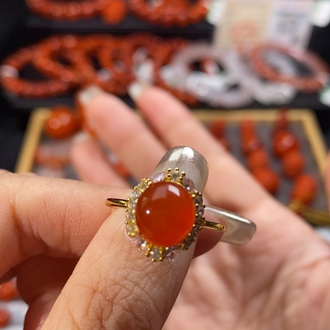 南红玛瑙银S925镶嵌云南保山冰红戒指